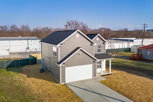 592 Rhoads Ave, Columbus, OH 43205 - Photo 3