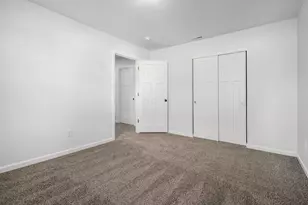 592 Rhoads Ave, Columbus, OH 43205 - Photo 33