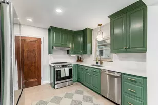 223 W Dunedin Rd, Columbus, OH 43214 - Photo 15