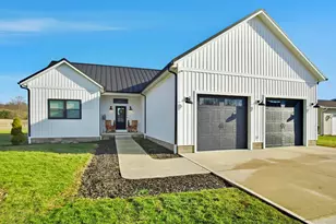 6100 Arnie's Dr, Nashport, OH 43830 - Photo 1