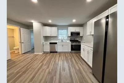 385 S Burgess Avenue, Columbus, OH 43204 - Photo 5