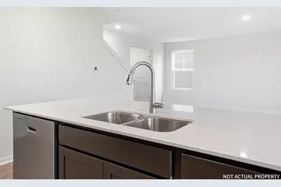 5910 Pitch Pine Drive, Canal Winchester, OH 43110 - Photo 15