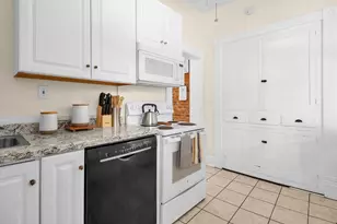 174 Reinhard Ave, Columbus, OH 43206 - Photo 9