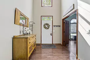 5963 Sandy Rings Ln, Dublin, OH 43016 - Photo 5