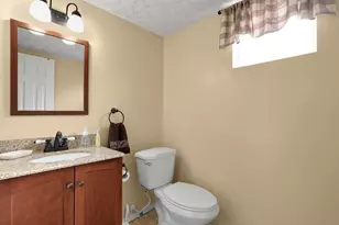 1905 Denise Dr, Columbus, OH 43229 - Photo 15