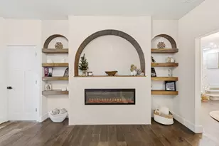 321 W Columbia St, Marion, OH 43302 - Photo 9