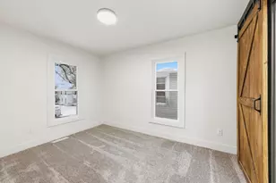 321 W Columbia St, Marion, OH 43302 - Photo 25