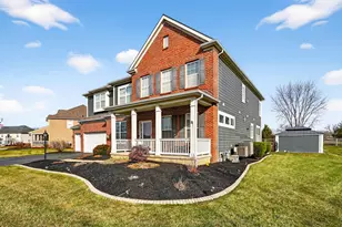 6671 Old Ironside Ln, Delaware, OH 43015 - Photo 9