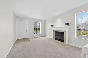 860 Philadelphia Dr, Westerville, OH 43081 - Photo 9