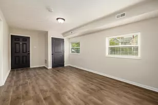 285-287 S Central Ave, Columbus, OH 43223 - Photo 9