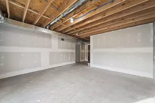 145 E Main St, Kirkersville, OH 43033 - Photo 23