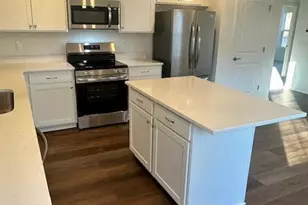 1334 Manor Dr, Columbus, OH 43232 - Photo 9