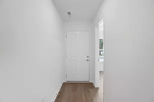 1334 Manor Dr, Columbus, OH 43232 - Photo 5