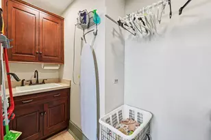 1427 Roxbury Rd, Marble Cliff, OH 43212 - Photo 61