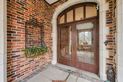 1427 Roxbury Road #Manor House North, Marble Cliff, OH 43212 - Photo 7