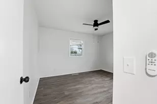 1193 Marble Dr, Columbus, OH 43227 - Photo 23