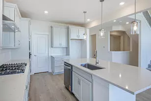 9390 Red Cherry Ln, Plain City, OH 43064 - Photo 5