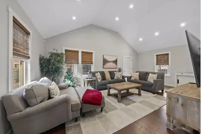 192 E 2nd Avenue, Columbus, OH 43201 - Photo 7