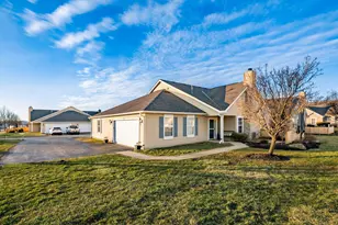 676 Wadebridge Dr, Blacklick, OH 43004 - Photo 31