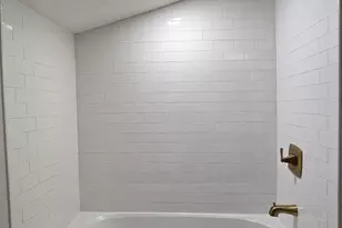 1027 E 14th Ave, Columbus, OH 43211 - Photo 23