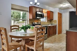 2145 Kingscreek Ct, Grove City, OH 43123 - Photo 7