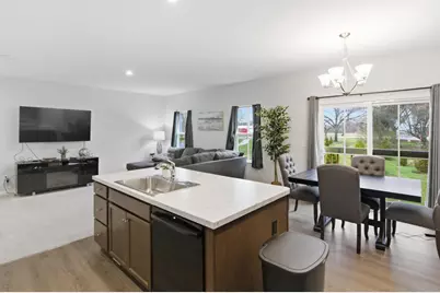 3876 Coach Trail, Grove City, OH 43123 - Photo 9