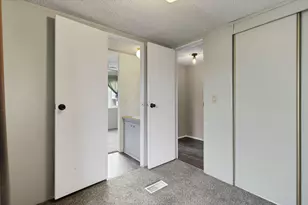 4141 Kershaw Dr, Columbus, OH 43207 - Photo 19