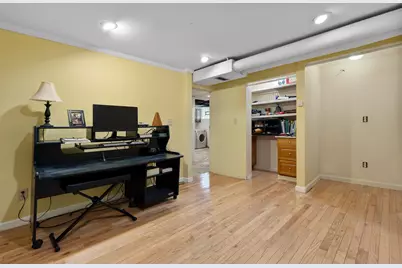 164 Tibet Road, Columbus, OH 43202 - Photo 27