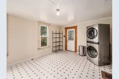 13780 US Highway 22 W, New Holland, OH 43145 - Photo 17