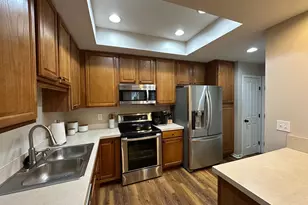 69 Greenhedge Cir, Delaware, OH 43015 - Photo 7