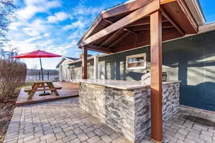 7321 Riverside Dr, Powell, OH 43065 - Photo 43