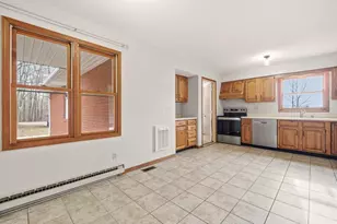 10565 Monroe Mills Rd, Gambier, OH 43022 - Photo 7