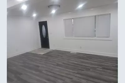 3990 Astor Avenue, Columbus, OH 43227 - Photo 3