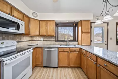 6143 Catawba Drive, Grove City, OH 43123 - Photo 11