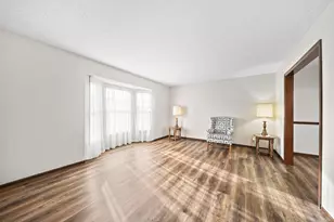 6143 Catawba Dr, Grove City, OH 43123 - Photo 23