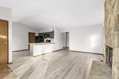 1800 Weather Stone Lane, Columbus, OH 43235 - Photo 5