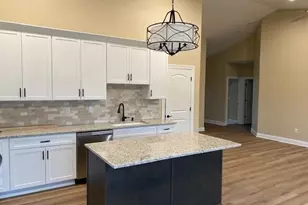 732 Bay Hill Ct, Marion, OH 43302 - Photo 5