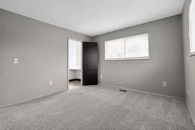 322 Huber Village Boulevard, Westerville, OH 43081 - Photo 15