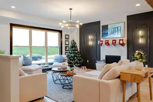 3648 Beulah Pk Dr, Grove City, OH 43123 - Photo 1