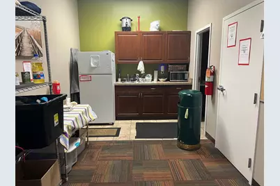 1925 E Livingston Avenue, Columbus, OH 43209 - Photo 13