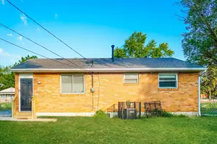 2722 Key Pl, Columbus, OH 43207 - Photo 15