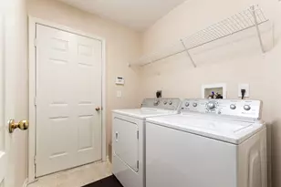 471 Commons Dr, Powell, OH 43065 - Photo 31