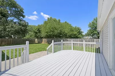 3773 Clearwater, Columbus, OH 43232 - Photo 7