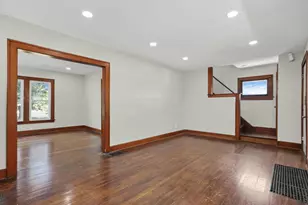 1384 E 23rd Ave, Columbus, OH 43211 - Photo 9