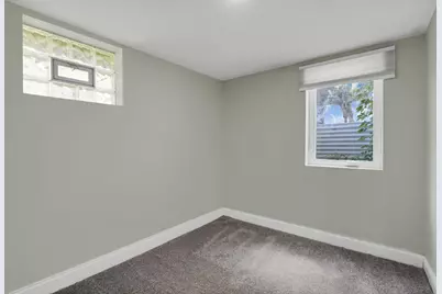 1384 E 23rd Avenue, Columbus, OH 43211 - Photo 41