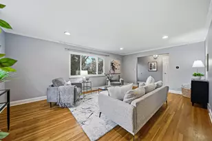 341 Canyon Dr N, Columbus, OH 43214 - Photo 9