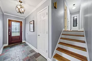 341 Canyon Dr N, Columbus, OH 43214 - Photo 7