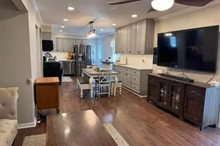 221 N Main St, London, OH 43140 - Photo 3