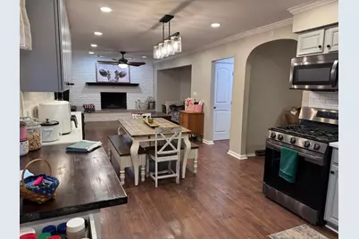 221 N Main Street, London, OH 43140 - Photo 5