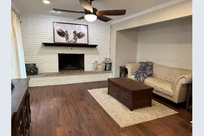 221 N Main Street, London, OH 43140 - Photo 9